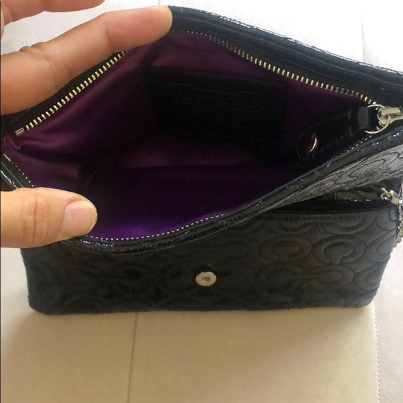 Couch patent leather clutch with optional chain - Picture 5 of 5